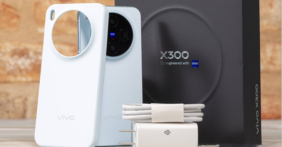 Đánh giá Vivo X300: Chi tiết về pin, camera, phần mềm