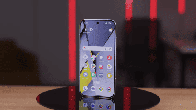 F8 Pro với chip Snapdragon 8 Elite và pin 6.210 mAh