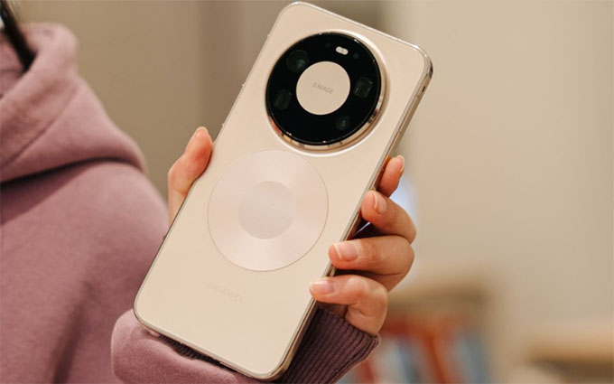Vì sao Huawei Mate 80 lại cháy hàng đến vậy?