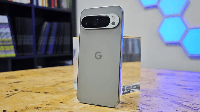 Google Pixel 9 Pro với kính Gorilla Glass Victus 2 và vật liệu tái chế