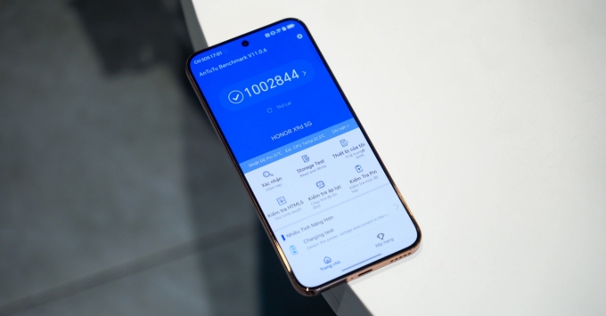 Samsung Galaxy A56 5G thể hiện ưu thế đồ họa khi hỗ trợ mức khung hình 120FPS