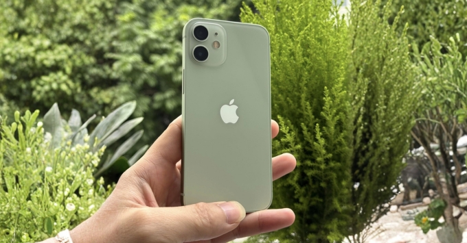  iPhone 12 mini 256GB giá từ 5.690.000đ – 7.590.000đ