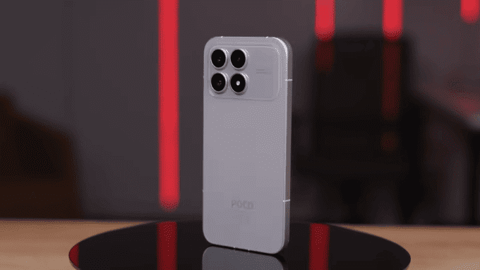 Poco F8 Pro với thiết kế nhỏ gọn 199g