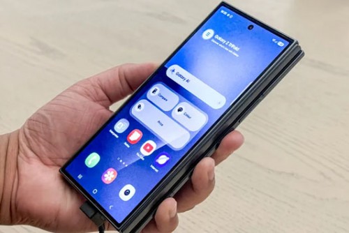 Galaxy Z TriFold trải qua thử nghiệm độ bền khắc nghiệt: Kết quả bất ngờ sau 144.000 lần gập