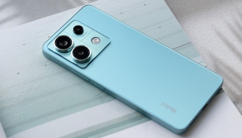 So sánh Xiaomi Redmi 15 5G và Redmi Note 13 Pro 5G: Chọn pin trâu hay màn hình đẹp?