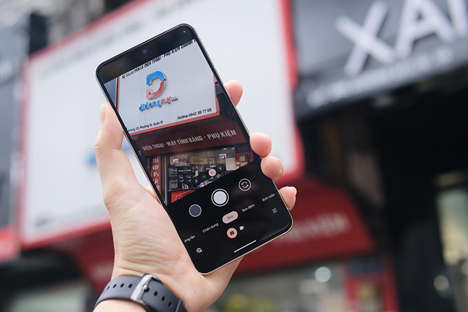 Google Pixel 8 Pro 5G 128GB trang bị camera 64MP