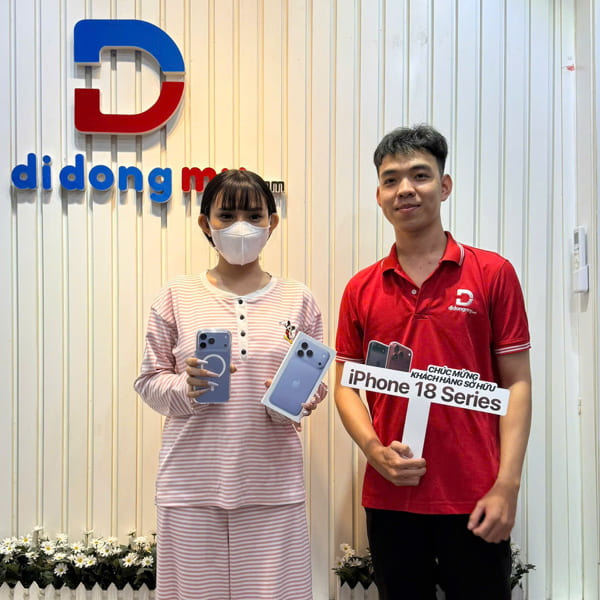 Khách mua iPhone 18 Pro Max tại Di Động Mỹ
